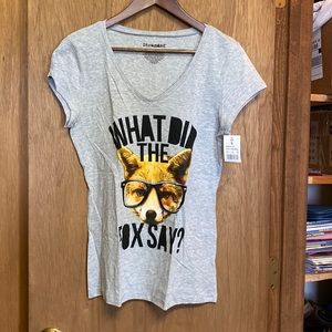 What did the fox say shirt! Cute ladies large v neck
